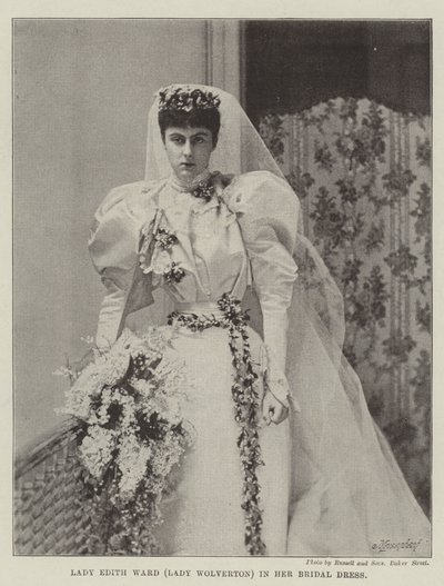 Lady Edith Ward (Lady Wolverton) en robe de mariée - English Photographer