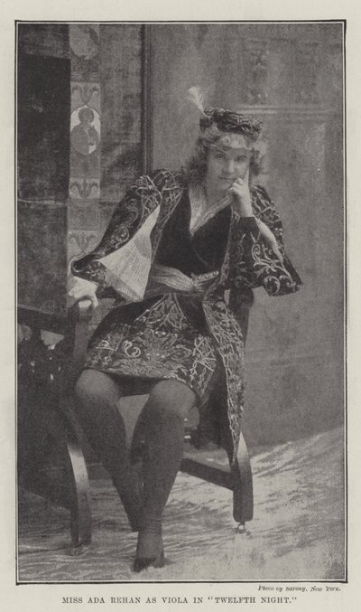 Mlle Ada Rehan en Viola dans La Nuit des Rois - English Photographer