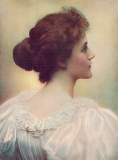 Mademoiselle Sybil Carlisle - English Photographer