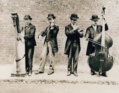 Musiciens à Greenwich en 1884 - English Photographer