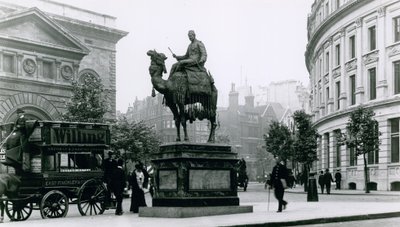 St Martins Place, Londres - English Photographer