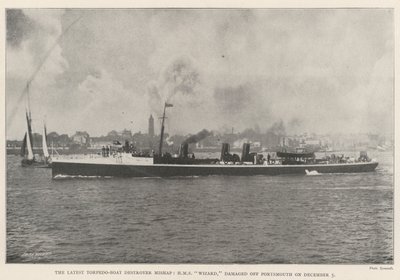 Le dernier incident de torpilleur, HMS Wizard, endommagé au large de Portsmouth le 5 décembre - English Photographer