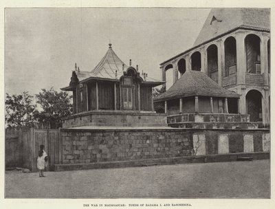 La guerre à Madagascar, tombes de Radama I et Rasoherina - English Photographer