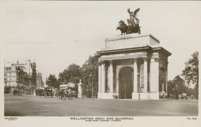 Arc de Wellington et Quadrige, Hyde Park Corner - English Photographer