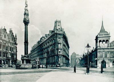 Avec la colonne de Westminster, Queen Annes Mansions et l