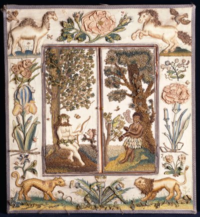 Miroir brodé en relief représentant un chasseur primitif avec un arc et des flèches, et un Maure avec un perroquet, le cadre avec un chameau, un cheval, un lion, un léopard, une rose, une iris et d