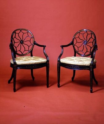 Fauteuils ébonisés et dorés de style Chippendale, fin du XVIIIe siècle - English School