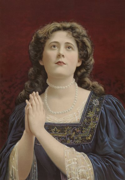 Fille en robe bleue, portant des perles, mains jointes - English School