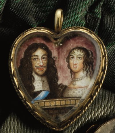 Pendentif commémoratif en forme de cœur de Charles II - English School