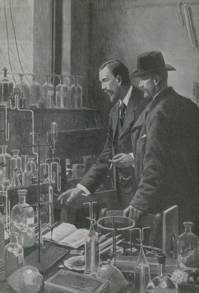 Deux grands experts en science se concertent - English School