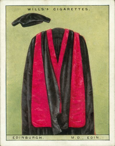 Toques et robes universitaires : Université d