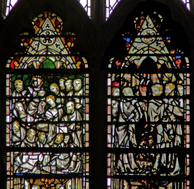 Fenêtre c7 représentant les funérailles de la Vierge Marie - English School