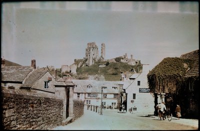 Corfe Castle, Corfe Castle, Purbeck, Dorset, UK - Eric Maybank