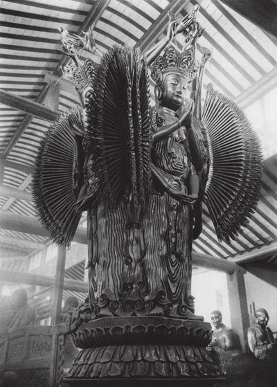 Suchou, Kieh tung sze, Kiangsu, Kuanyin aux mille bras des quatre points cardinaux dans le monastère de Kieh tung - Ernst Boerschmann