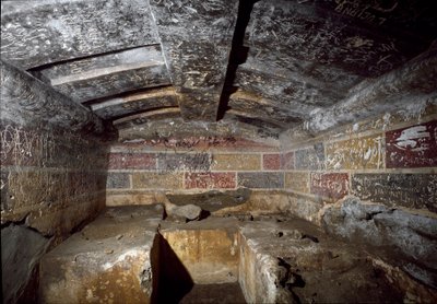 Civilisation étrusque : intérieur de la tombe François dans la nécropole de Ponte Rotto, IVe siècle av. J.-C. Vulci, Italie - Etruscan