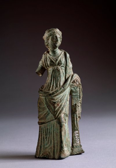Civilisation étrusque : sculpture en bronze de « figure d