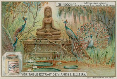 Statue de la déesse Uma dans une forêt avec des paons - European School