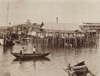 Maisons de pêcheurs construites sur pilotis au-dessus de l