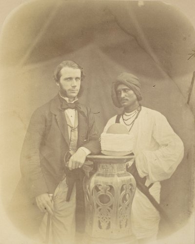 Portrait de J.D. Forsyth, Esq., C.S. Sec., commandant en chef à Oude avec son serviteur indien - Felice Beato