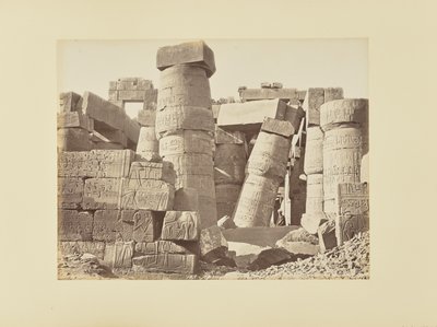 Karnak. Ruines de la salle hypostyle, vue de l