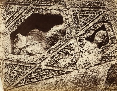 Détail de la décoration sculpturale dans un temple, dans la zone archéologique d