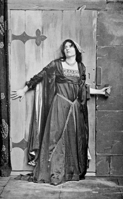 Miss Kitchener en tant que Kate Douglas - Frederick Downer and Sons