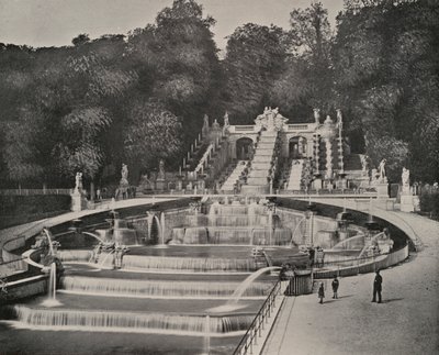 Cascade dans le parc de Saint-Cloud - French Photographer