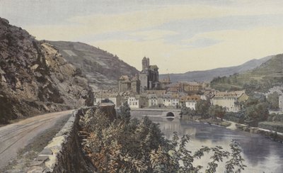 Estaing, Vue générale, prise en amont du Lot - French Photographer