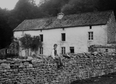 Ferme dans les environs de Bourmont en Haute-Marne, vers 1880. - French Photographer