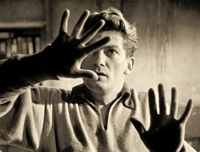 Jean Marais jouant le rôle d