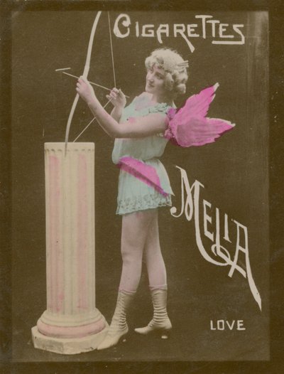 Amour, fille déguisée en Cupidon (photo) - French Photographer