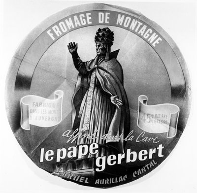 Étiquette représentant le pape auvergnat Sylvestre II pour un fromage de montagne de la région Auvergne - French School