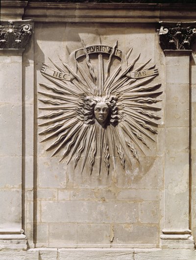 Relief du soleil de la façade - French School