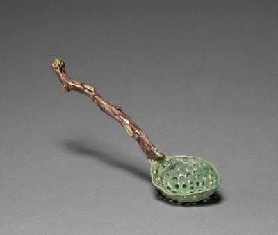 Cuillère à sucre, fabriquée par la Manufacture Veuve Perrin, c.1760 - French School
