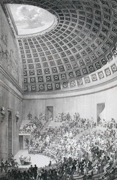 Le théâtre de conférence, inspiré du Panthéon à Rome, de 