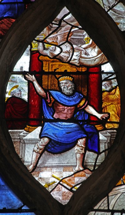 Vitrail w13 représentant Saint Pierre scène; Hérode harcelé par un ange - French School