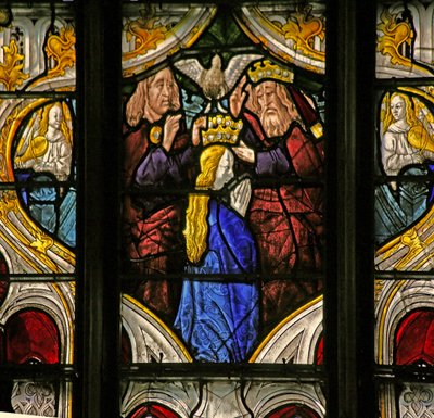 Fenêtre w4 représentant le couronnement de la Vierge - French School