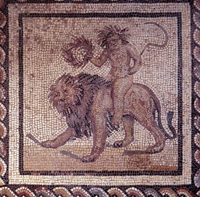 Art gallo-romain : pavement en mosaïque représentant un calendrier rustique. Allégorie de l