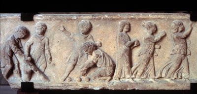 Art gallo-romain : frise en marbre en bas-relief d