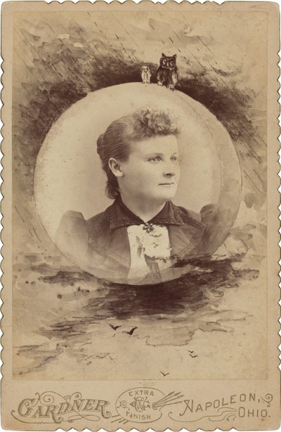 Portrait de femme, années 1890 (photo) - Gardner Studio