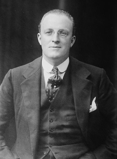 Hugh Walpole - George Grantham Bain