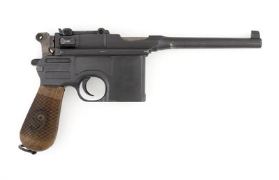 Pistolet semi-automatique Mauser C96 de 9 mm, modèle Export converti en 9 mm Parabellum - German School