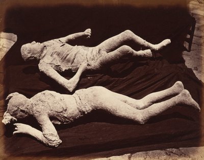 Moulages humains, Pompéi, c. 1870 (photo) - Giorgio Sommer