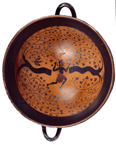 Art grec : coupe ionienne en céramique avec figures noires connue sous le nom de « coupe avec l