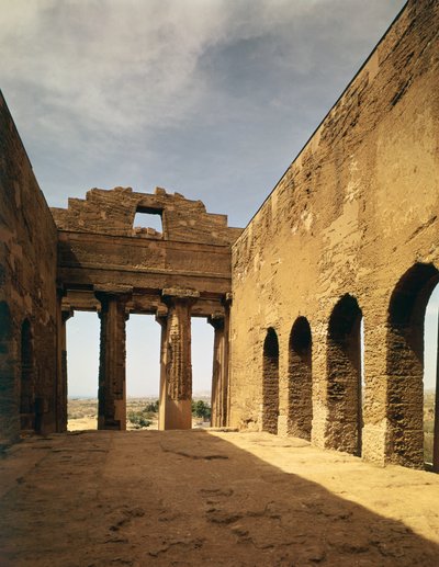 Vue intérieure du Temple de la Concorde - Greek