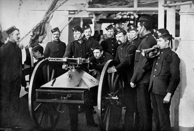 Exercice de repousser les abordages, École de tir de Sheerness, Kent, 1896 - Gregory and Co