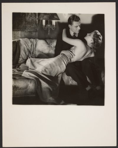 [Homme et femme s