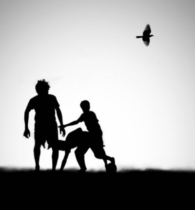 Silhouettes ludiques dans le ciel - Hengki Lee