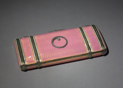 Boîte à cosmétiques, firme de Peter Carl Fabergé - Henrik Wigstrom