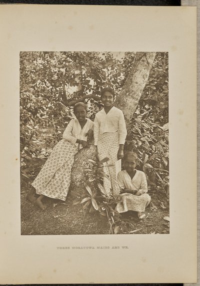 Trois femmes de ménage de Moratowa sont nous - Henry W. Cave